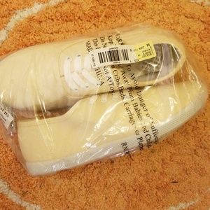 Comfort ease sneakers